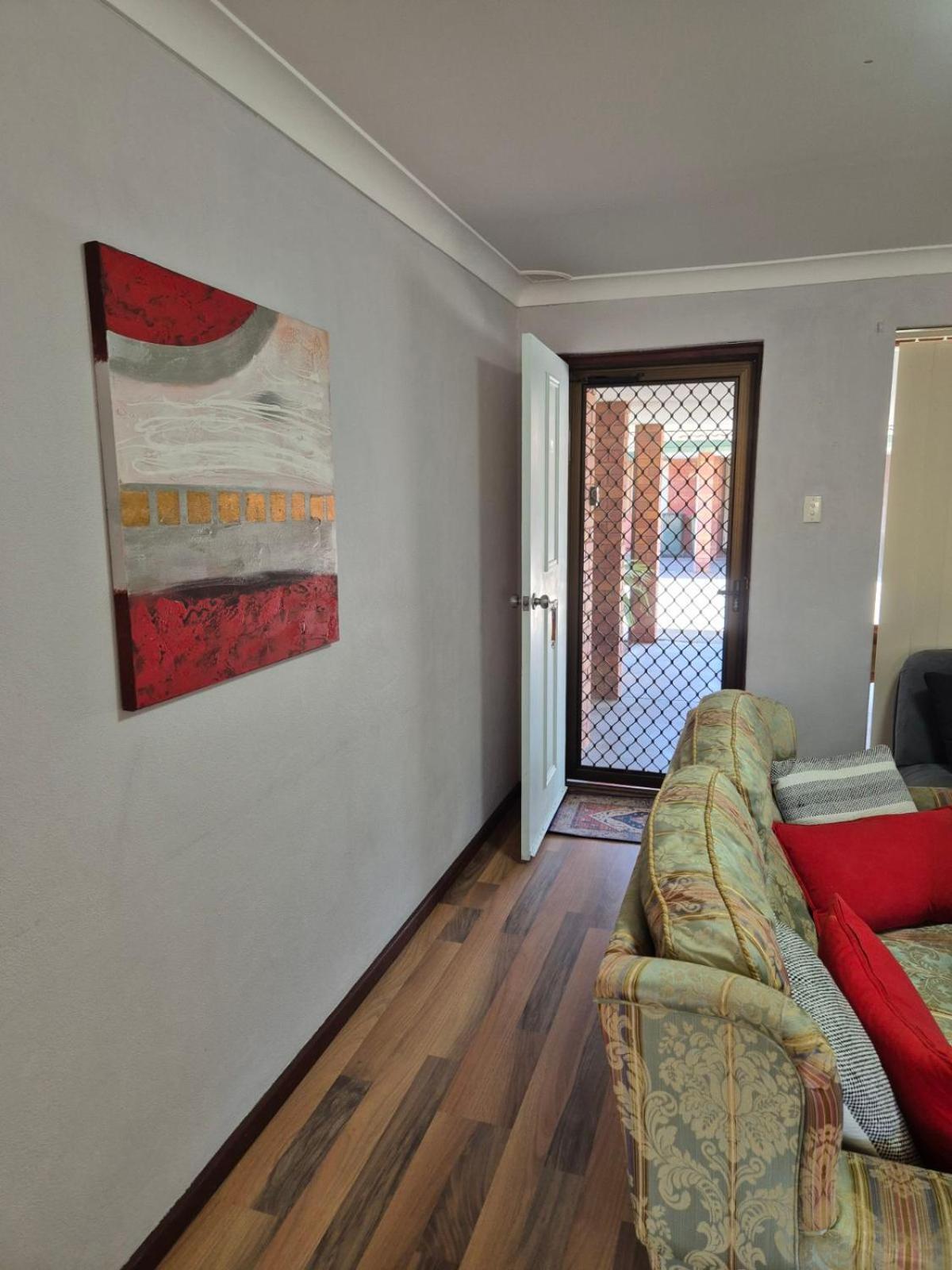Champion Bay Beach Unit, With Own Carport, Geraldton Exteriör bild