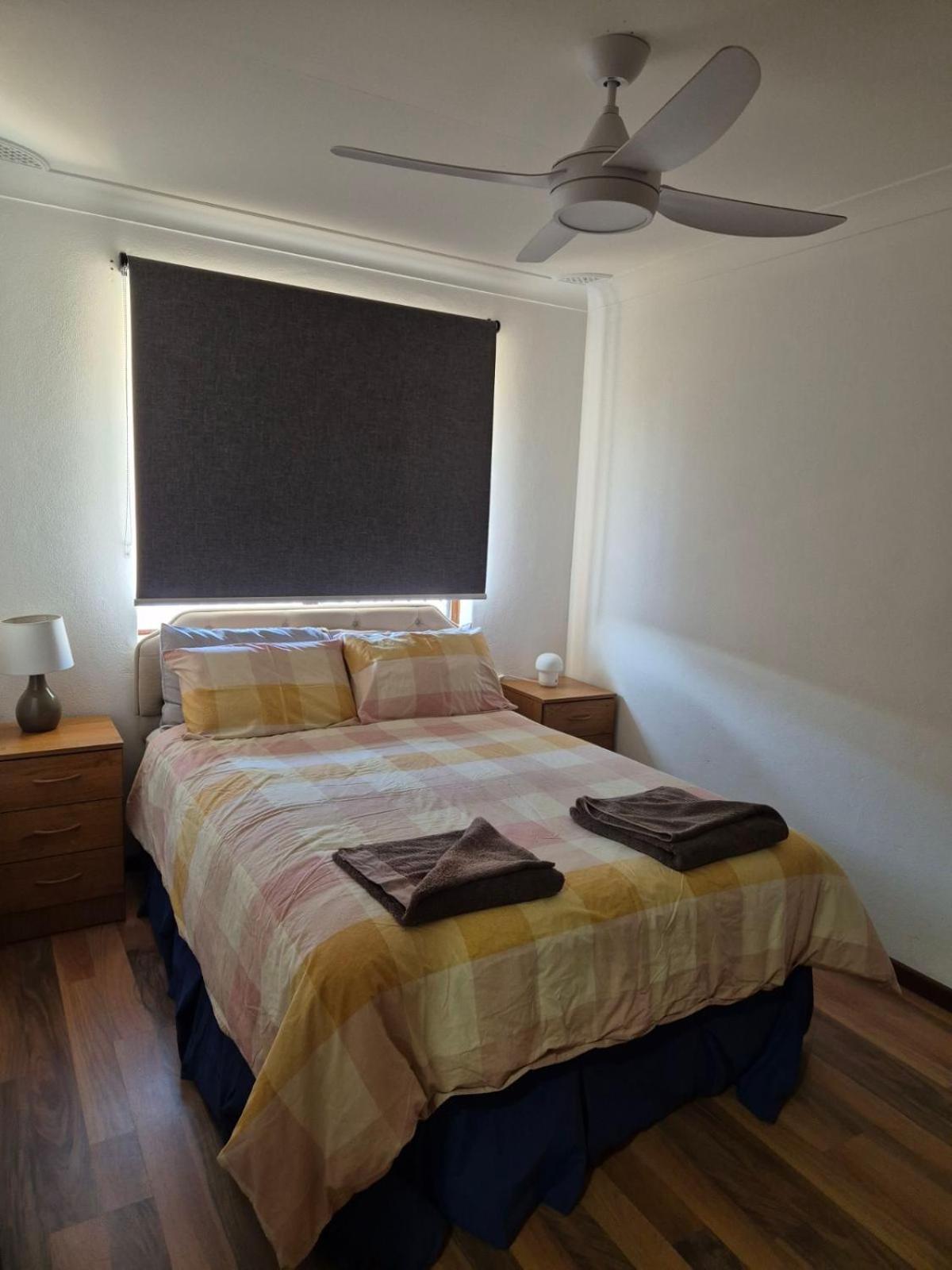 Champion Bay Beach Unit, With Own Carport, Geraldton Exteriör bild
